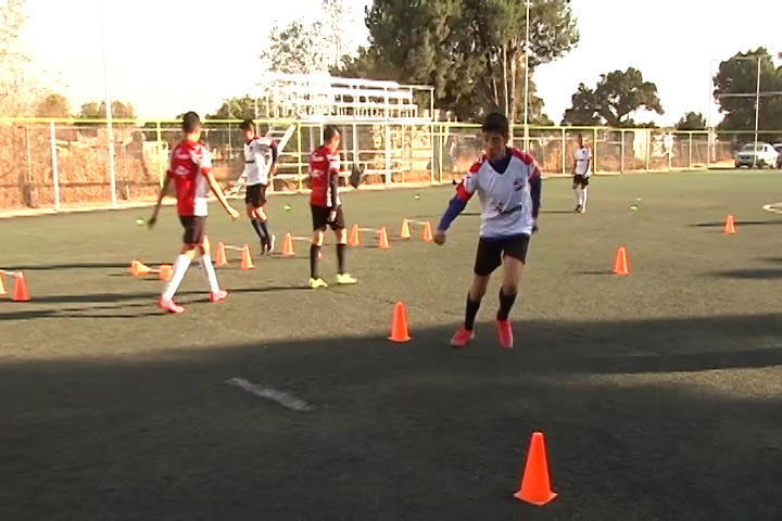 En la escuela de fútbol Lobos, se inculcan valores