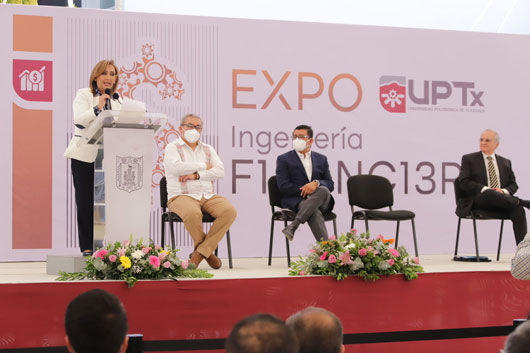 Estudiantes de la UPTX presentaron proyectos innovadores durante Expo Ingeniería Financiera