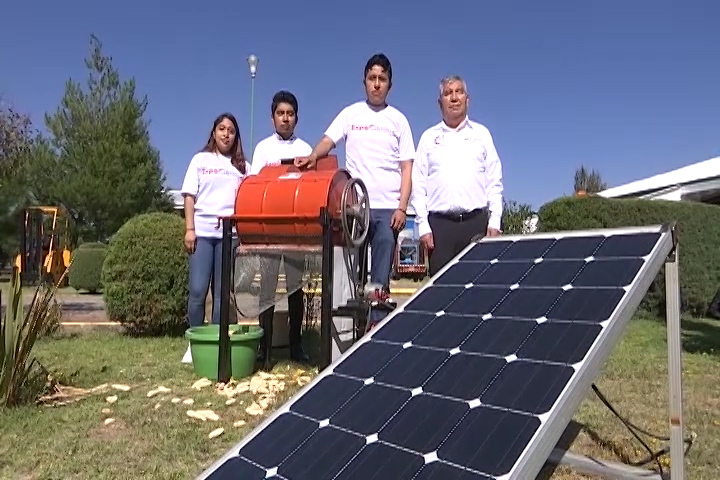Crean alumnos de la UTT prototipo de “Desgranadora” que elimina el uso de combustibles fósiles
