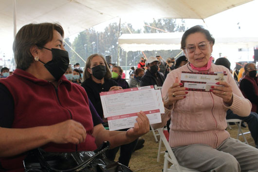 Autoridades entregaron tarjetas “Pensión para el Bienestar de las Personas Adultas Mayores” en Tlaxcala 