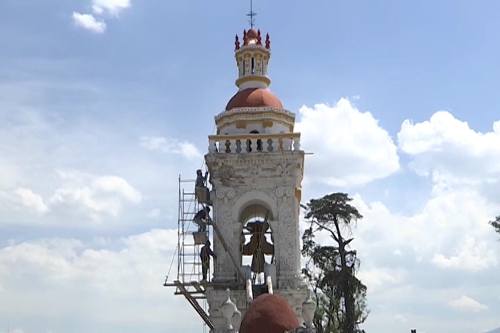 Continúan trabajos de restauración en parroquia de Chiautempan