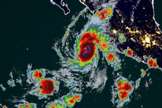 'Orlene' ya es huracán categoría 1 y provocará intensas lluvias en estos estados de México