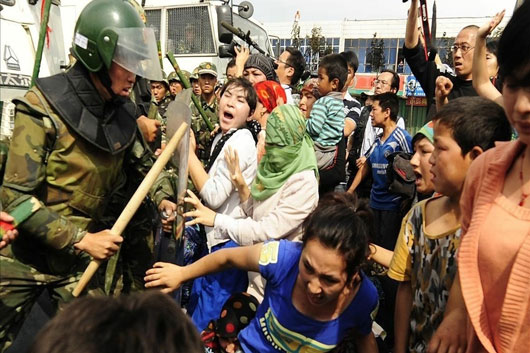 China rechaza informe de la ONU sobre los uigures