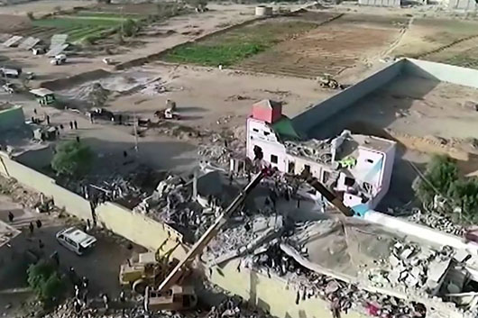 Al menos 100 muertos en Yemen en ataque contra una prisión 