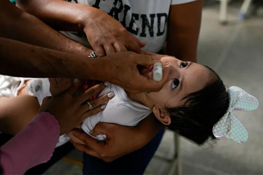 En EU, detectan caso de polio en un suburbio de NY; el primero en casi tres décadas