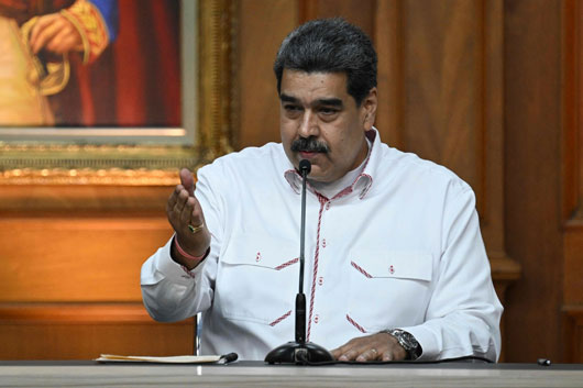 Maduro y la oposición pactan liberar fondos de Venezuela