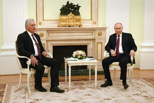 Putin y Díaz-Canel muestran su unidad frente a EU, su “enemigo” común