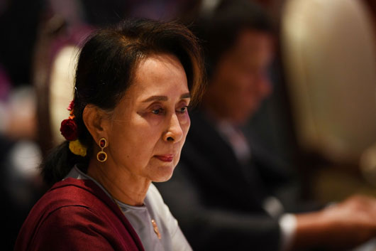 Nueva condena de prisión contra líder depuesta de Myanmar