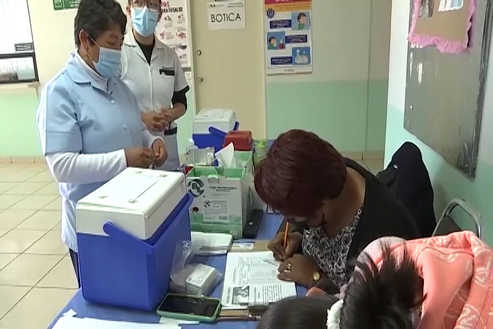 Continúa campaña de vacunación contra la influenza en Tlaxcala
