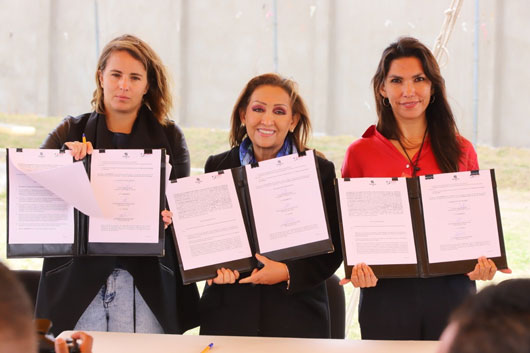Signa gobernadora Lorena Cuéllar convenio de alianza con las asociaciones civiles reinserta y ocupa en el CERESO de Apizaco