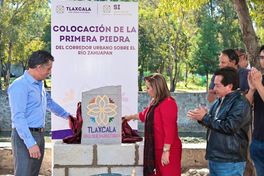 Colocó gobernadora Lorena Cuéllar primera piedra del corredor urbano sobre el río Zahuapan