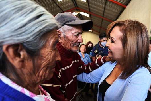 Refrendó gobernadora Lorena Cuéllar respaldo a adultos mayores en San Pablo Del Monte
