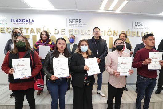 Realiza Tlaxcala primera entrega de certificados electrónicos