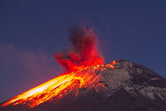 Presenta volcán Popocatépetl 120 exhalaciones, 3 horas de tremor y 1 explosión