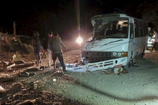 Choque de autobús deja al menos 39 migrantes muertos en Panamá