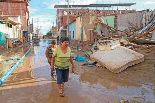 Casi 60 muertos y 12 mil damnificados provocan lluvias torrenciales en Perú