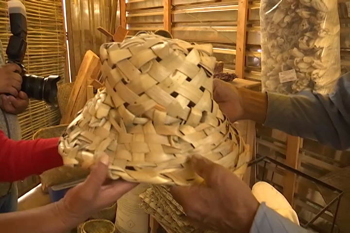 Conozca al artesano Antonio Herrera elaborista de cestería con palma de sotol