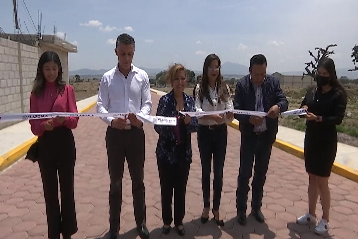 Inaugura Gobernadora obras públicas en Cuapiaxtla 