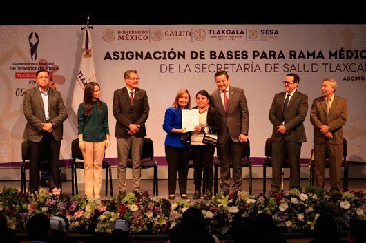 Asignó gobernadora Lorena Cuéllar bases a trabajadores del sector salud