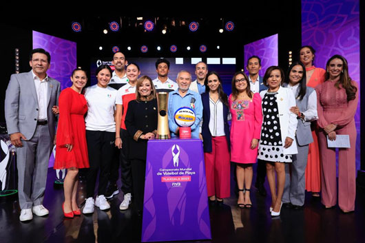 Presidió gobernadora Lorena Cuéllar sorteo de campeonato mundial de voleibol de playa Tlaxcala 2023  