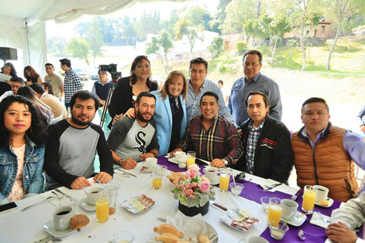Celebró gobernadora Lorena Cuéllar a periodistas
