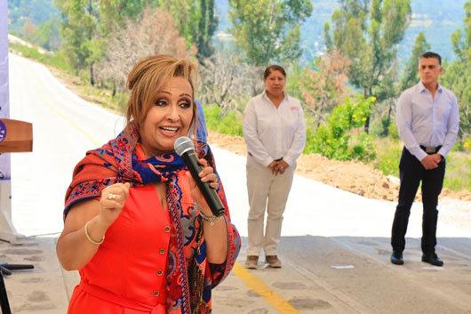 Inauguró gobernadora Lorena Cuéllar camino rústico Apatlahco–Huexoyucan