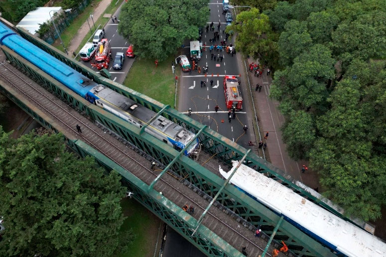 Choque de trenes en Argentina deja al menos 30 heridos