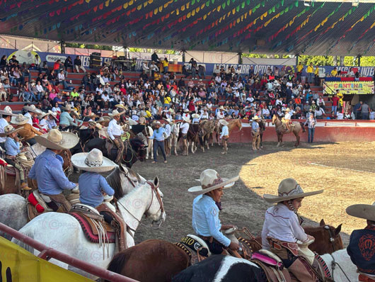 Familias disfrutaron la Charreada Infantil de 