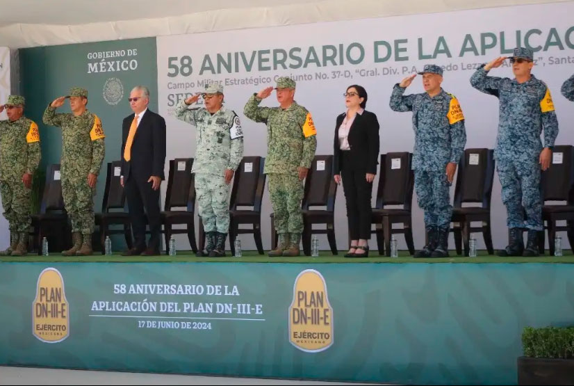 Conmemoran 58 aniversario del Plan DNIII E en base militar de Santa Lucía