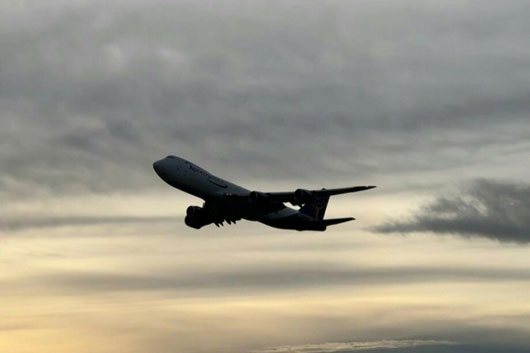 Un Boeing 747 de carga aterriza de emergencia en Miami