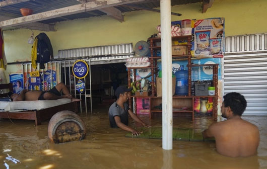Declaran desastre tras inundación por desborde de río en Cobija, Bolivia