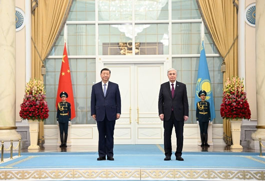Xi llega a Kazajistán para visita de Estado y cumbre de OCS centrado en reforzar cooperación