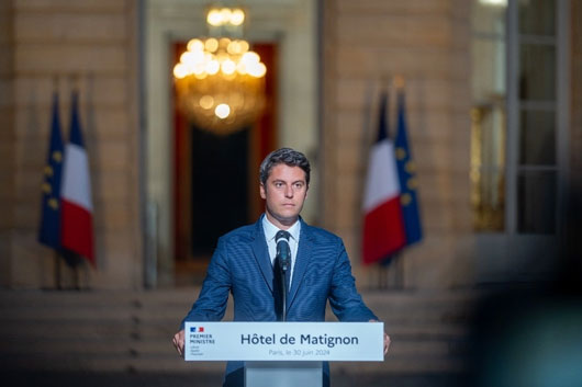 El primer ministro francés anuncia su dimisión tras victoria de izquierda