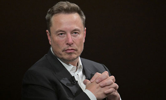 Demandan exempleados de SpaceX a Musk por acoso sexual