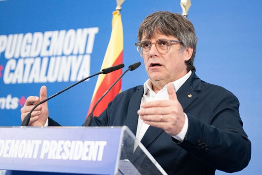 Puigdemont negocia retornar a la presidencia de Cataluña