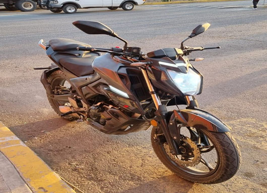 A disposición de PGJE motocicleta con reporte de robo en el Estado de México