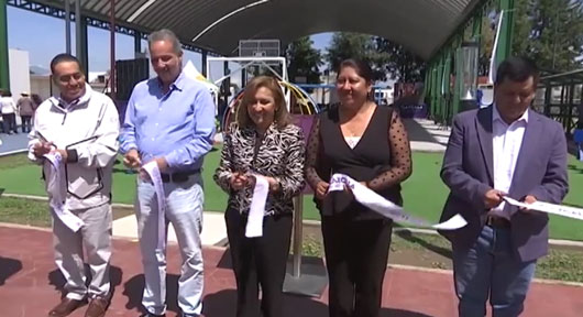 Inauguró gobernadora Lorena Cuéllar Cisneros unidad deportiva de Tezoquipan, Panotla