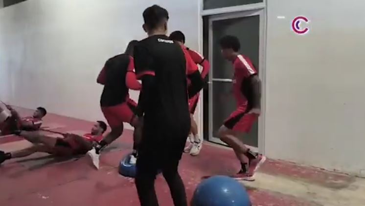 Suma Coyotes de Tlaxcala tres victorias consecutivas