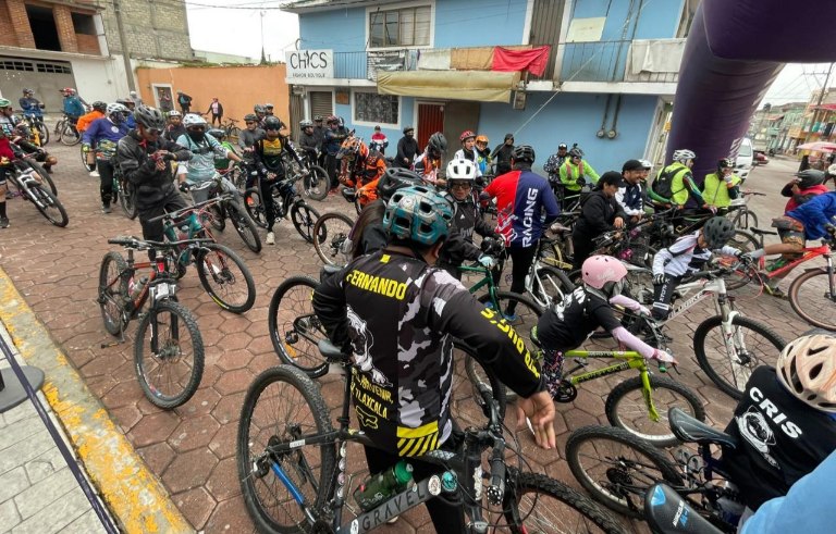Idet beneficia a más de 2 mil 500 personas con actividades deportivas en Tlaxcala 