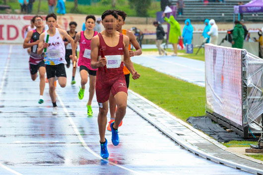 Buscan deportistas de atletismo llegar a olimpiadas mundiales con esfuerzo y disciplina