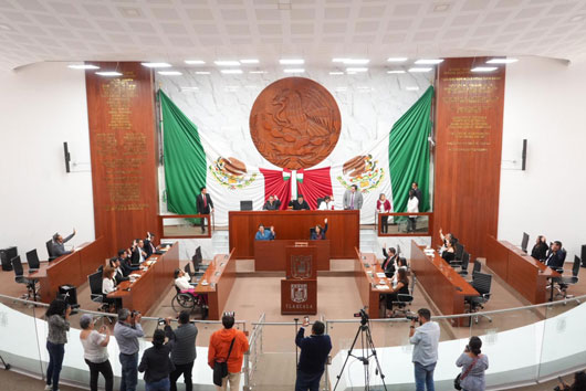 Aprueban diputados prohibir publicidad engañosa y alimentos no saludables en escuelas