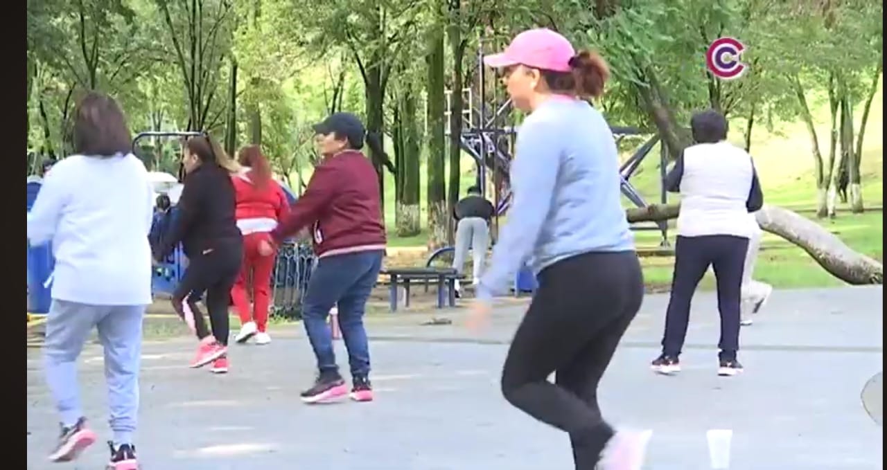 Tlaxcaltecas reflexionan sobre sus propósitos para iniciar el 2026