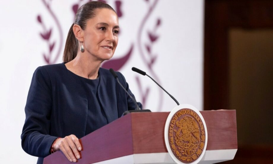 Sheinbaum anuncia mejoras salariales para maestras y maestros