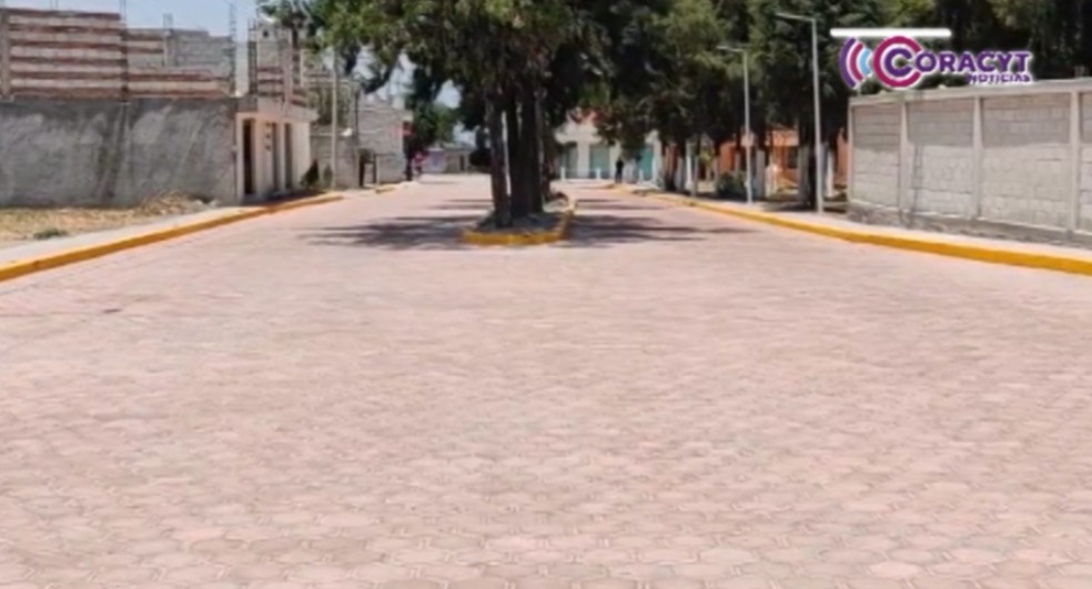 Reconocen pobladores de Ayometla el mejoramiento de la imagen urbana