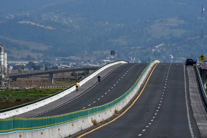 Cierran tramo de autopista Lerma-Tenango por corrección de vía