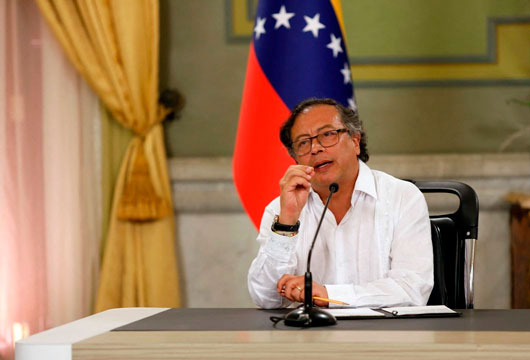 Ex canciller Leyva buscó ayuda en EU para destituir a Petro