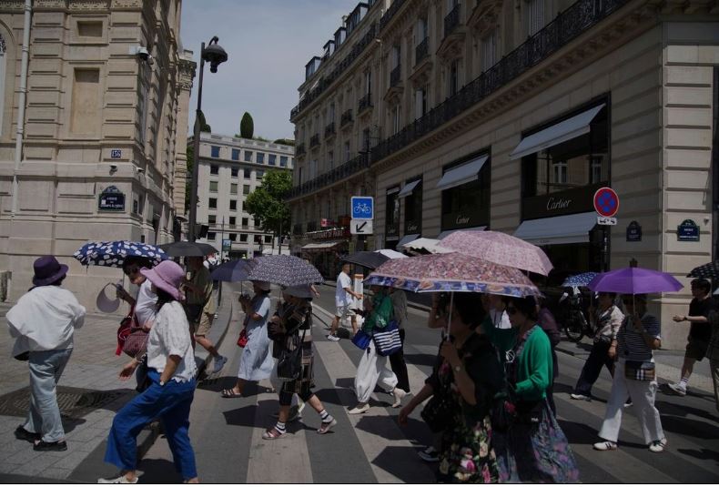 Francia vive su primera ola de calor 