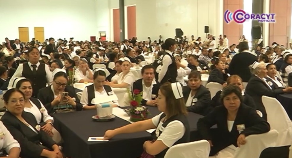 Rindieron homenaje a enfermeras y enfermeros de Tlaxcala