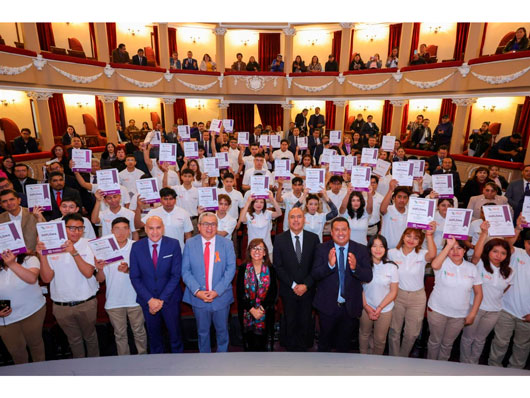 Se graduaron 60 estudiantes del Sistema de Educación Dual del Cecyte