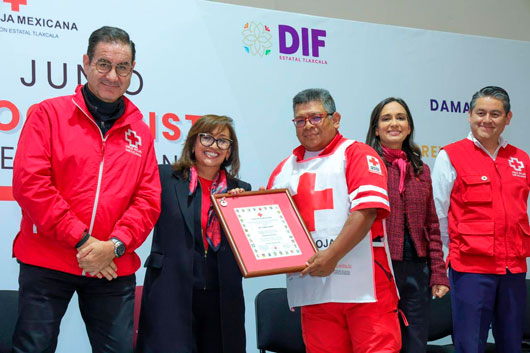 Reconoció gobernadora Lorena Cuéllar a socorristas por su valor y compromiso